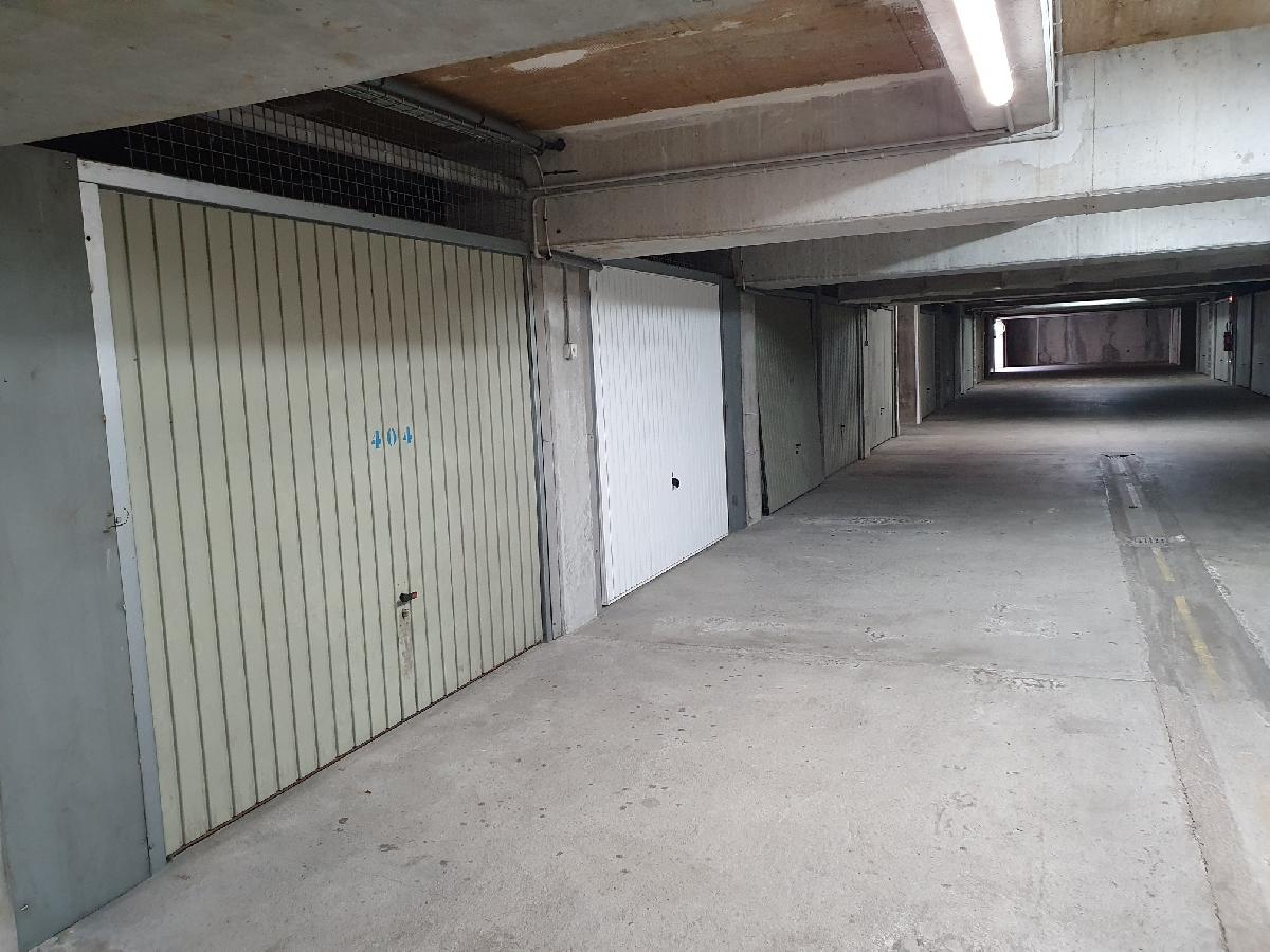 Garage fermé – Nantes Centre