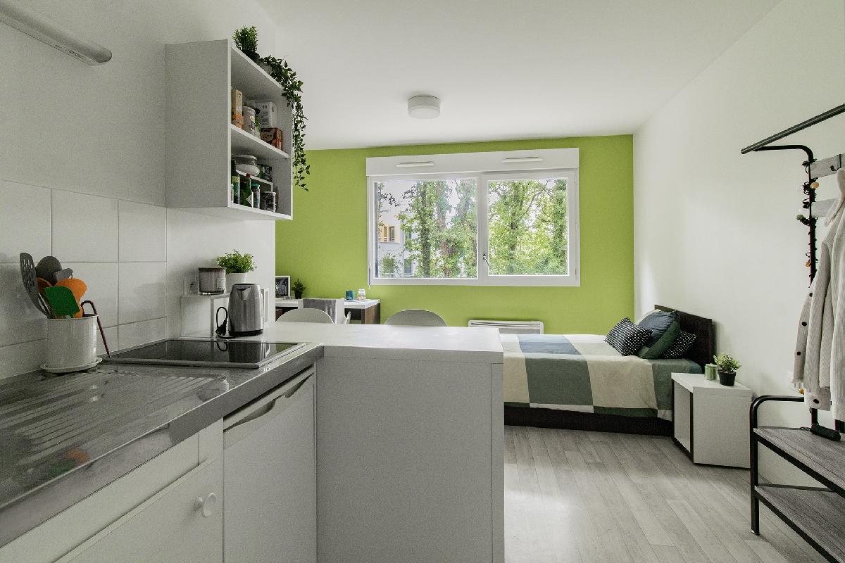 Studio meublé avec vue arborée – Résidence étudiante à Nantes