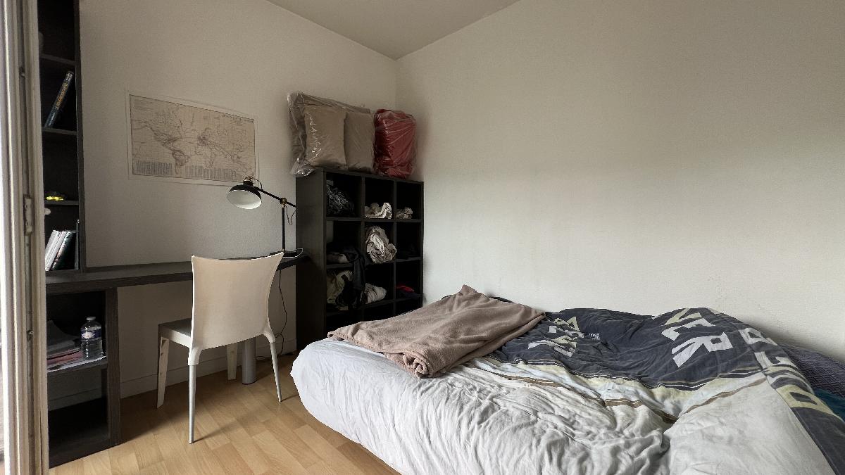 Secteur facultés – Studio 23,6 m² avec double exposition et gestion locative assurée