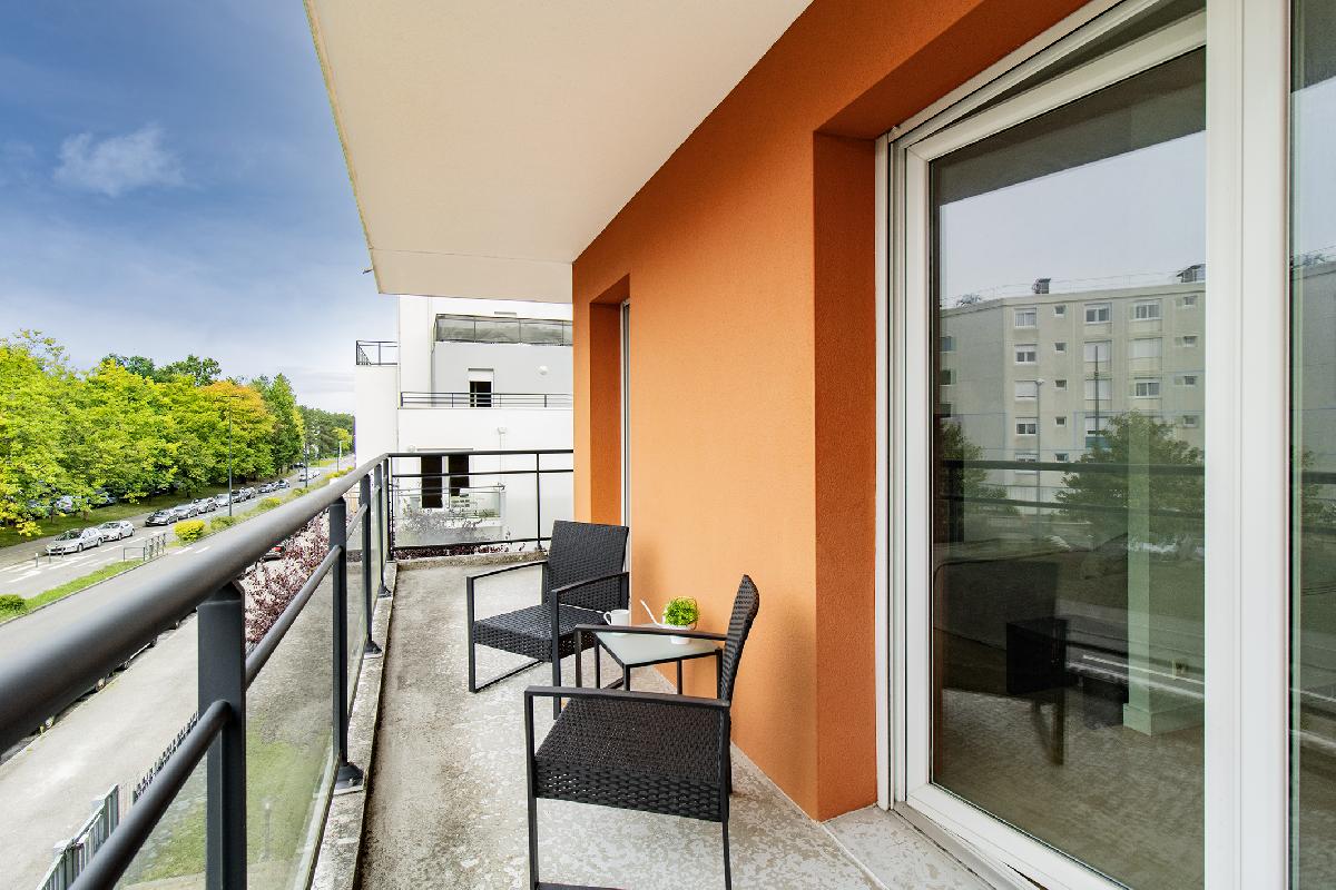 Grand studio avec double exposition et gestion locative assurée – Secteur facultés Nantes