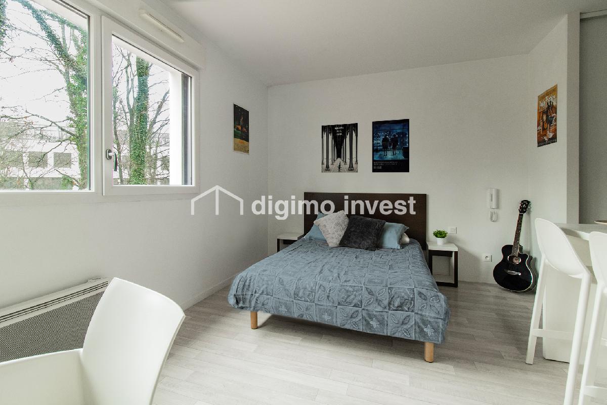 Studio meubl&eacute; cosy avec parking &ndash; id&eacute;alement situ&eacute; &agrave; Nantes