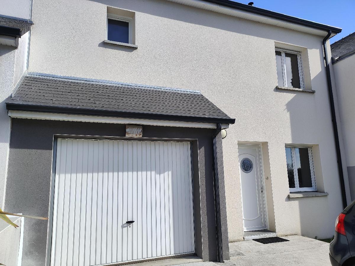 MAUVES SUR LOIRE Maison 3 chambres,