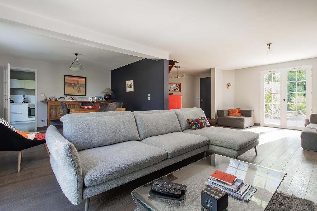 Quartier recherch&eacute; du Ch&ecirc;ne, en impasse, maison de 140 m&sup2;, 4 chambres, joli jardin, garage