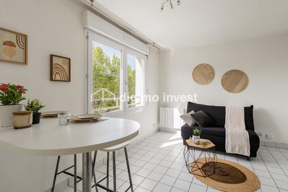Appartement T1 &agrave; proximit&eacute; de Blanche de Castille