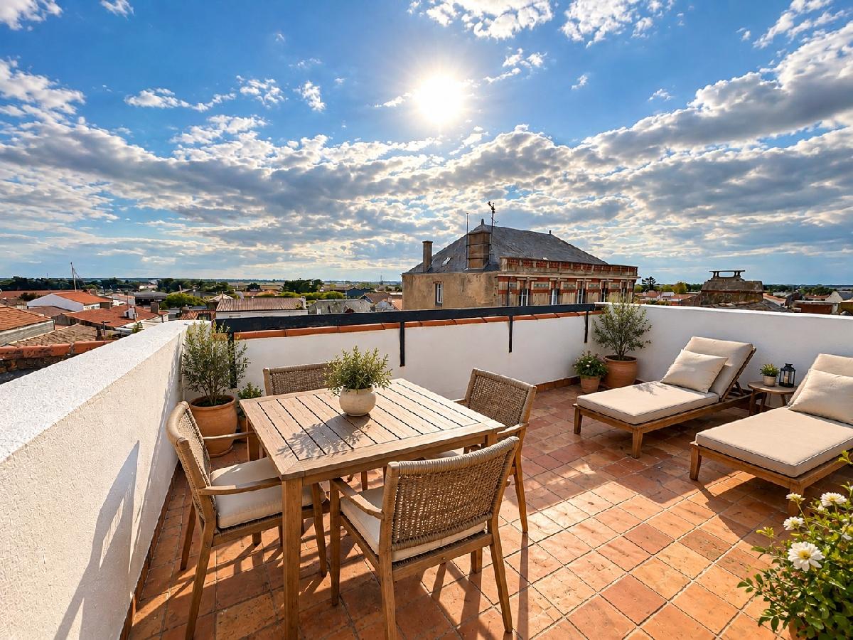 Hypercentre, appartement d'exception, T2 bis de 49 m&sup2;, entre patrimoine et terrasse panoramique avec vue &agrave; 360 d&eacute;gr&egrave;s